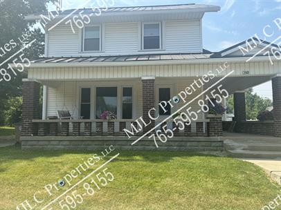 310 - 312 E Washington St - 310 1/2